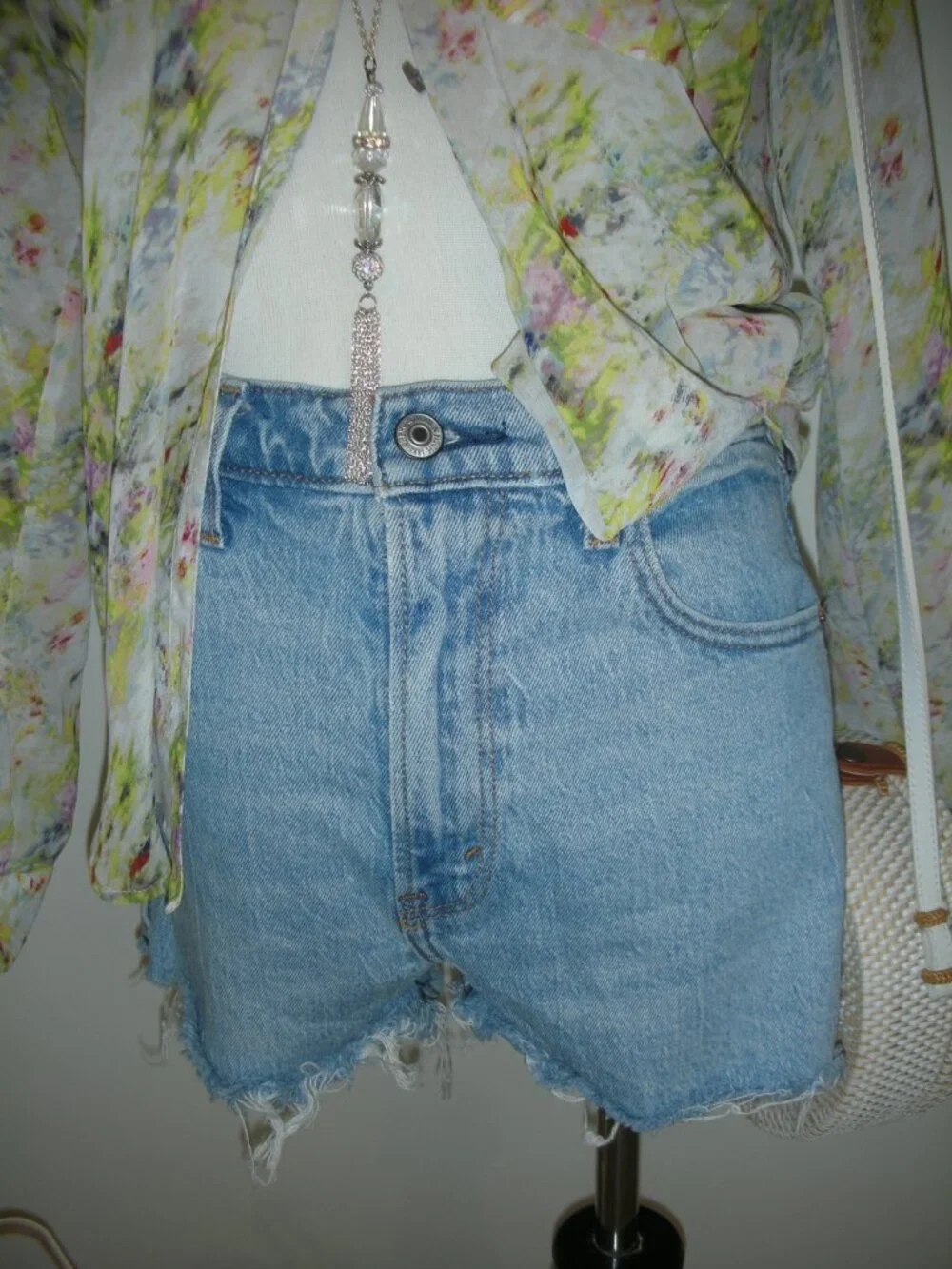 Abercrombie Mom‎ Short High Rise Distressed Denim Shorts Size 26